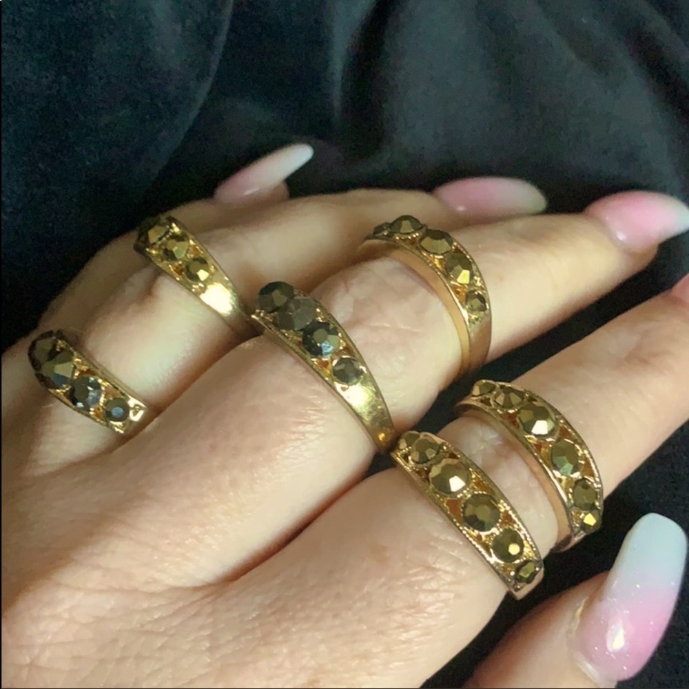 Gorgeous High-quality stackable ring set - Picture 8 of 10